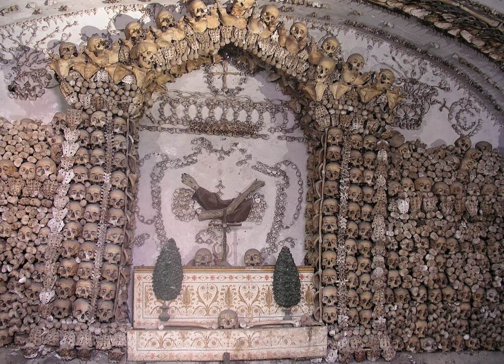 Image from inside the Capuchin Crypt, Rome's Bone Church, on Via Veneto. Image from Wikimedia Commons